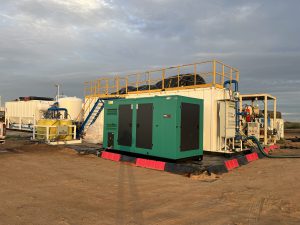 磷酸酯甜菜碱型油田含聚污水用高效杀菌剂及其制备方法